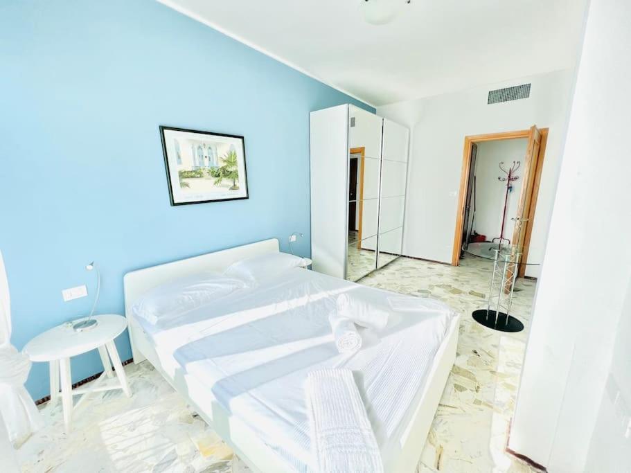 Suite Sunset 18 - Fronte Mare Sanremo Ngoại thất bức ảnh