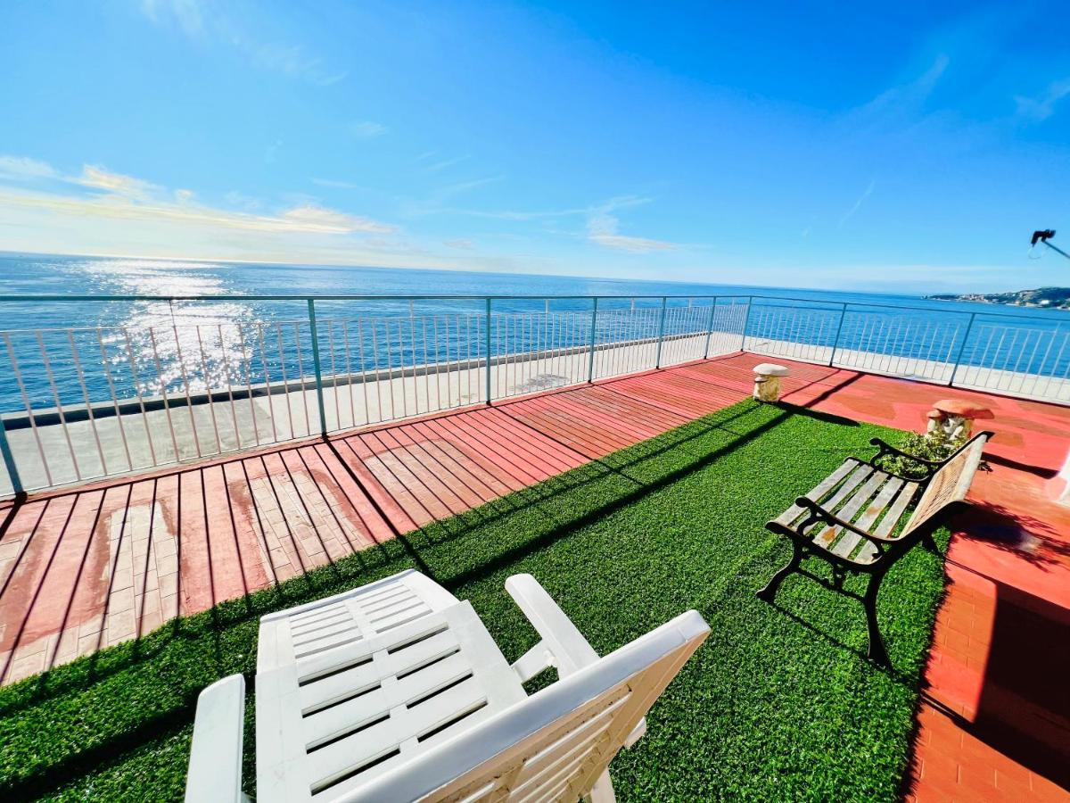 Suite Sunset 18 - Fronte Mare Sanremo Ngoại thất bức ảnh